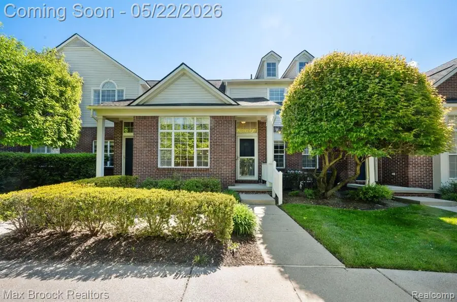 1102 Abigail, Walled Lake, MI 48390 - #2