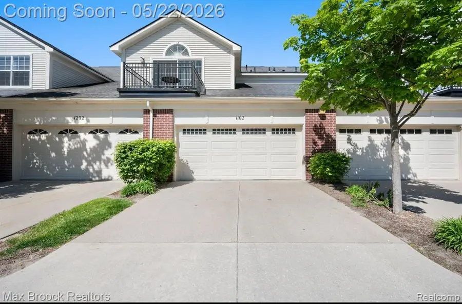 1102 Abigail, Walled Lake, MI 48390 - #3