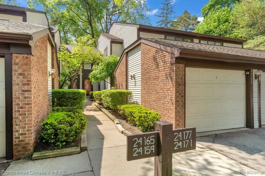 24177 Evergreen, Southfield, MI 48075 - #2