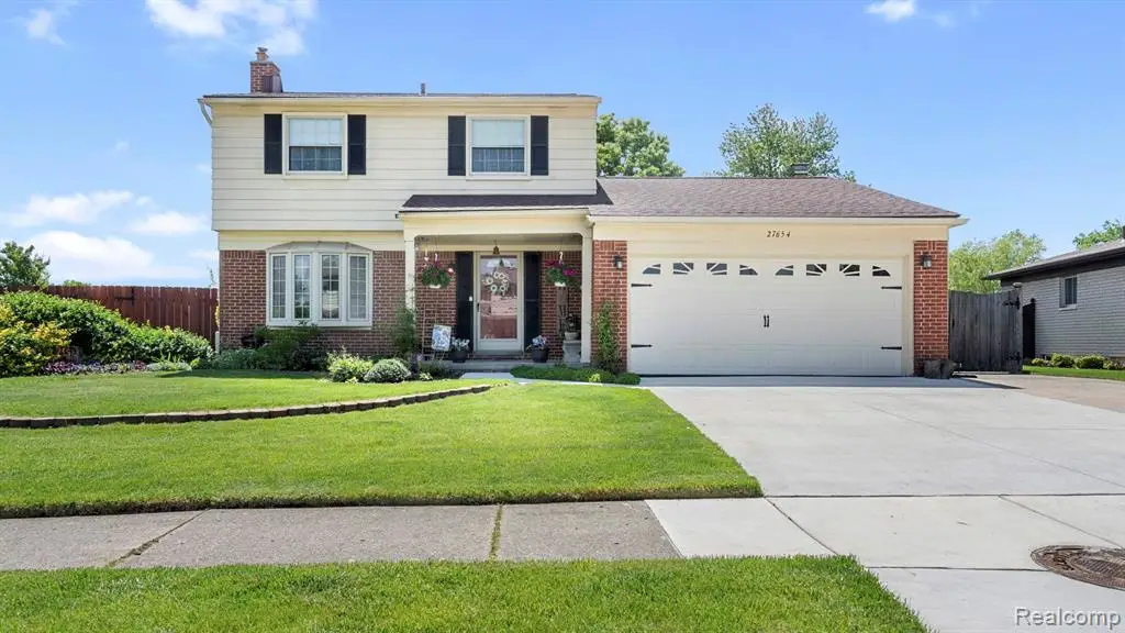 27654 Oakcrest, Brownstown, MI 48183 - #1