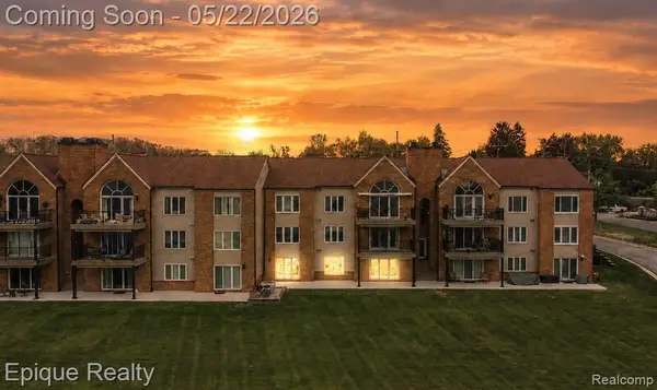 3434 Adams Shore, Waterford, MI 48329