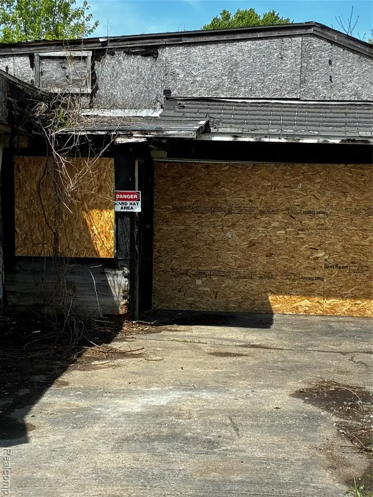 1422 Knickerbocker, Flint, MI 48505 - #3