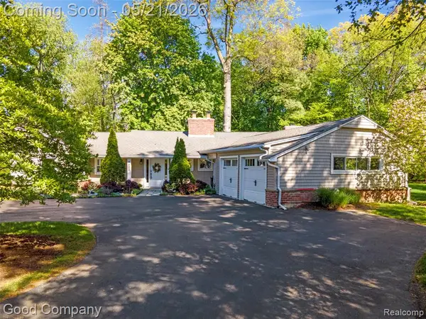 4230 Orchard, Bloomfield Hills, MI 48301
