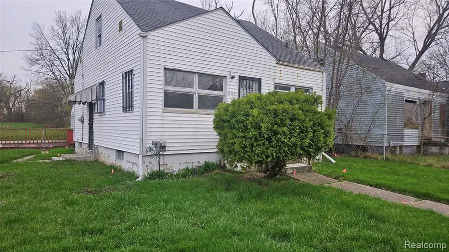 258 E Hobson, Flint, MI 48505 - #2