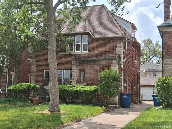 17509 Santa Barbara, Detroit, MI 48221
