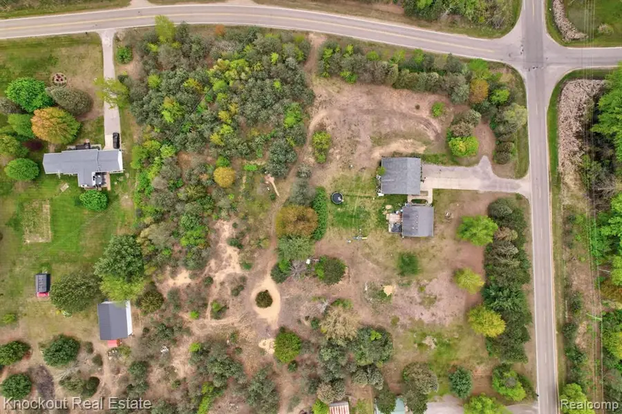 4510 Swaffer, Millington, MI 48746 - #3