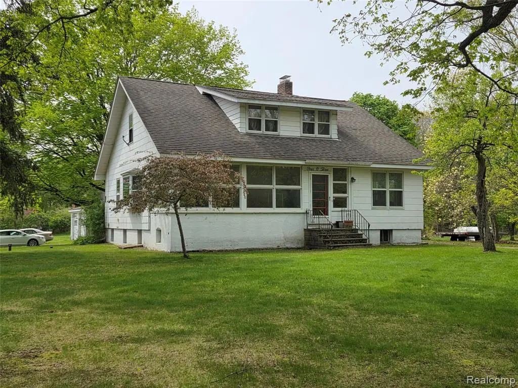 403 East, Holly, MI 48442 - #1