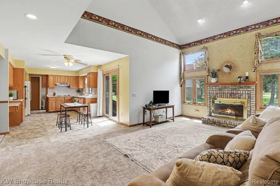 10100 Abrams, Brighton, MI 48114 - #2