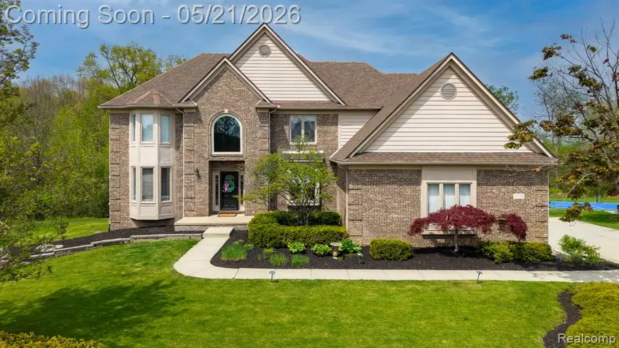 3772 Fawn, Rochester, MI 48306 - #2