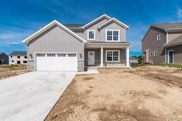 10010 Santa Lucia, Grand Blanc, MI 48439