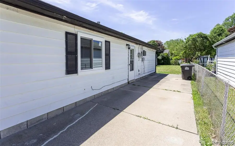 14390 Gage, Taylor, MI 48180 - #3