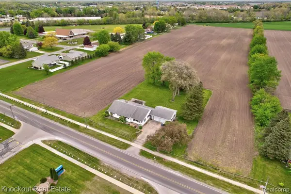 12385 Church, Birch Run, MI 48415