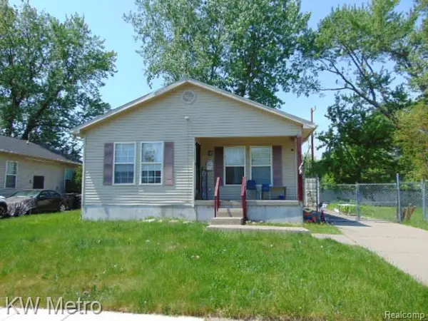 445 Navahoe, Detroit, MI 48215