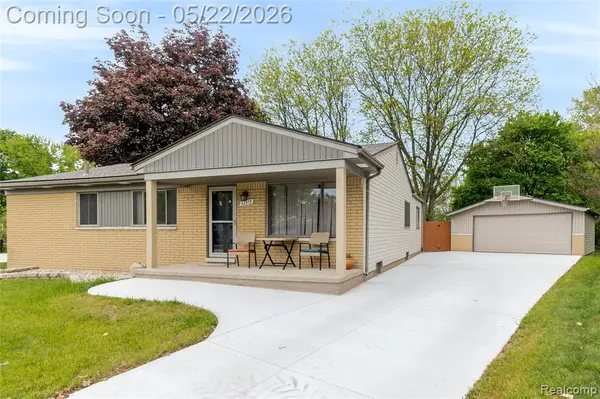 32373 Hampton, Fraser, MI 48026