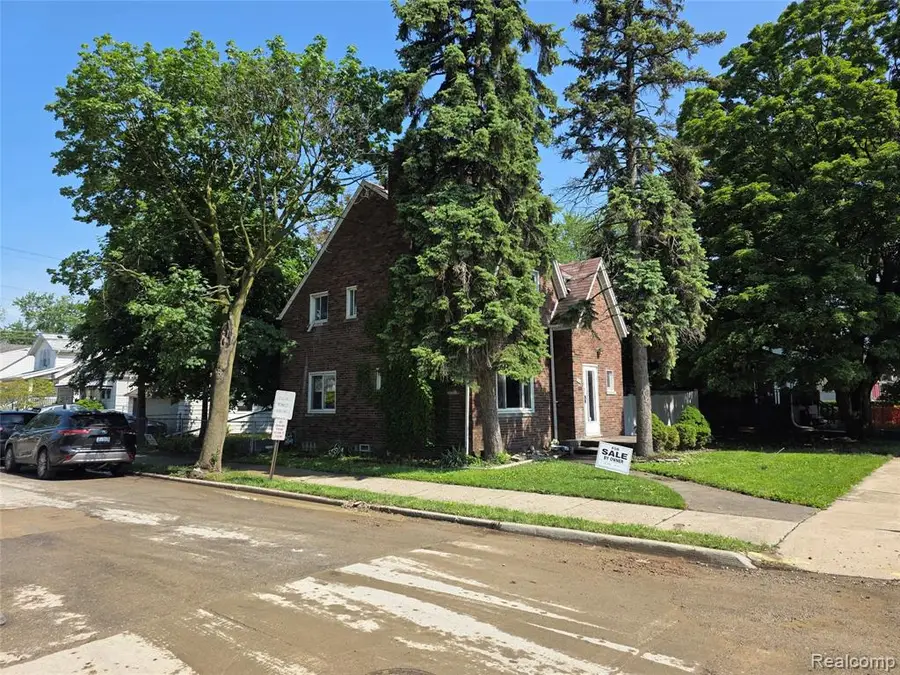 1332 Fort Park, Lincoln Park, MI 48146 - #3