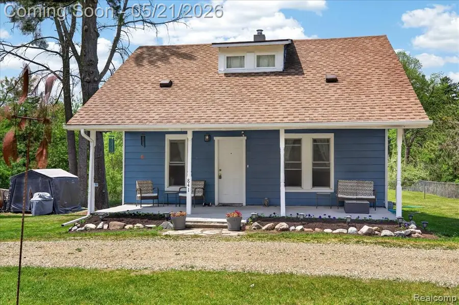 841 Sands, Ortonville, MI 48462 - #2