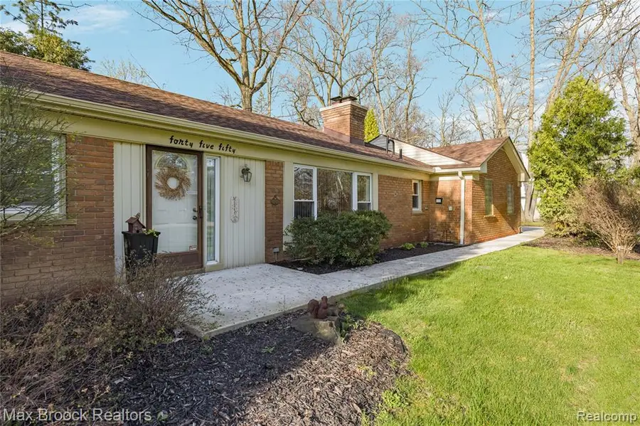 4550 Patrick, West Bloomfield, MI 48322 - #2