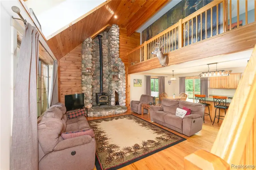 2500 E Jones, Howell, MI 48855 - #3