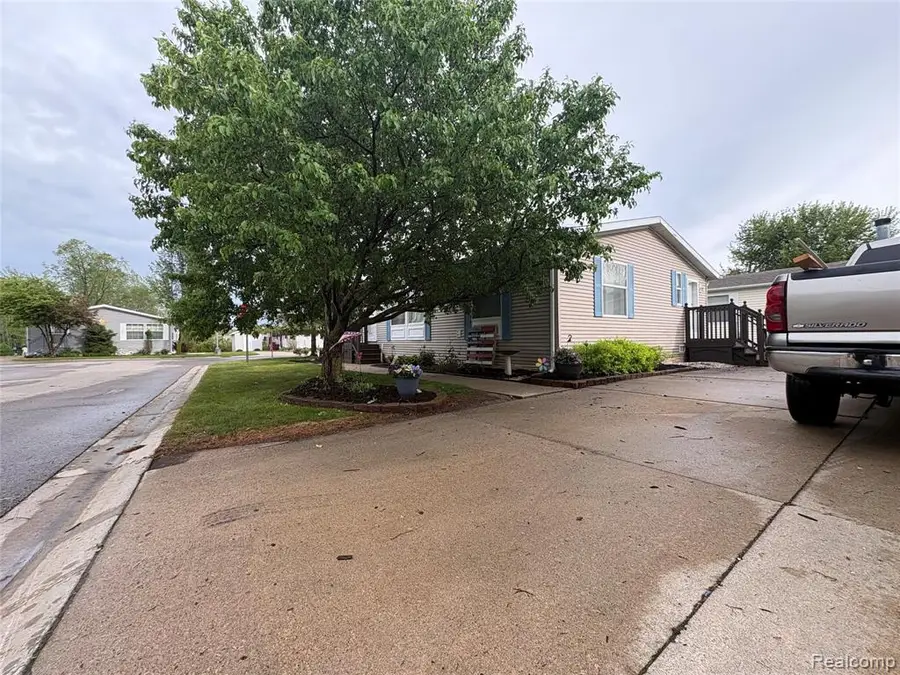 4729 Turtle Creek, Howell, MI 48843 - #2