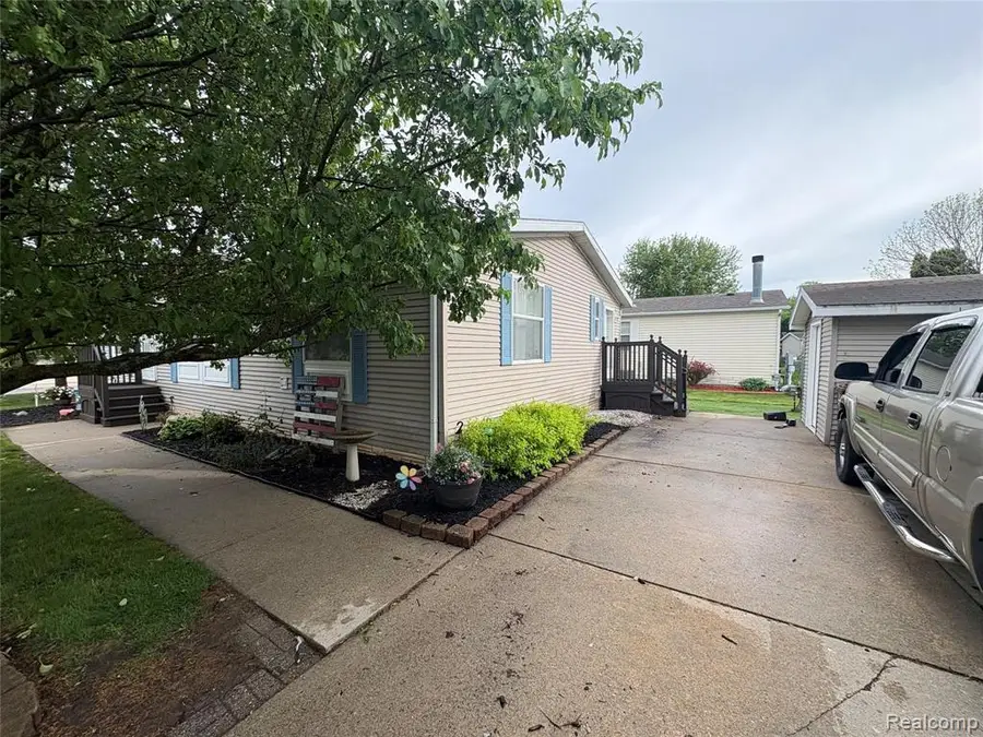 4729 Turtle Creek, Howell, MI 48843 - #3