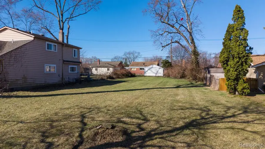 8505 Fenton, Dearborn Heights, MI 48127 - #2
