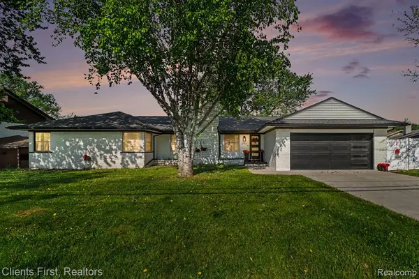 27531 Bell, Southfield, MI 48034