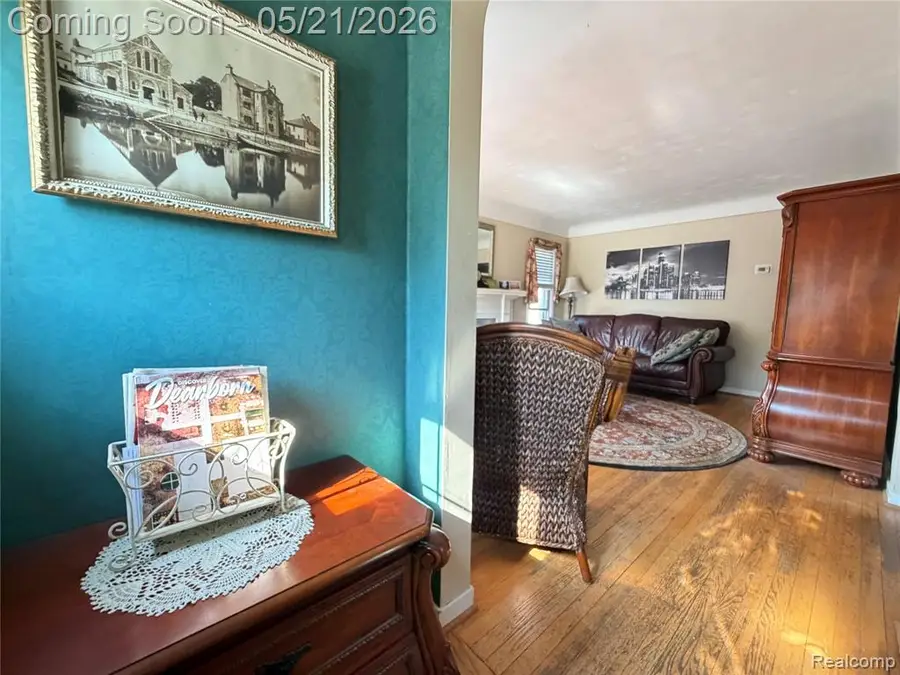 135 S Lafayette, Dearborn, MI 48124 - #2