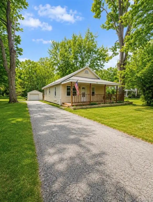 18351 Lathers, Livonia, MI 48152 - #2
