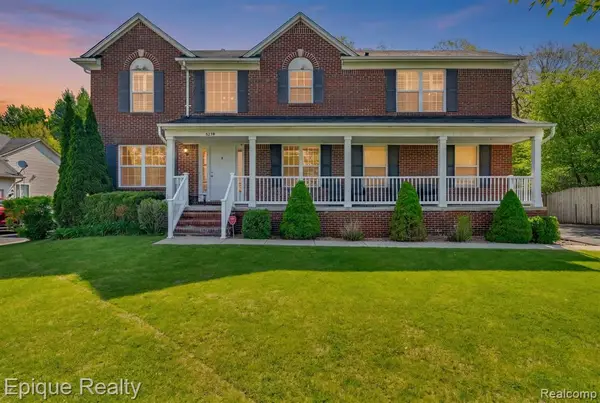 8239 Loon, Grand Blanc, MI 48439