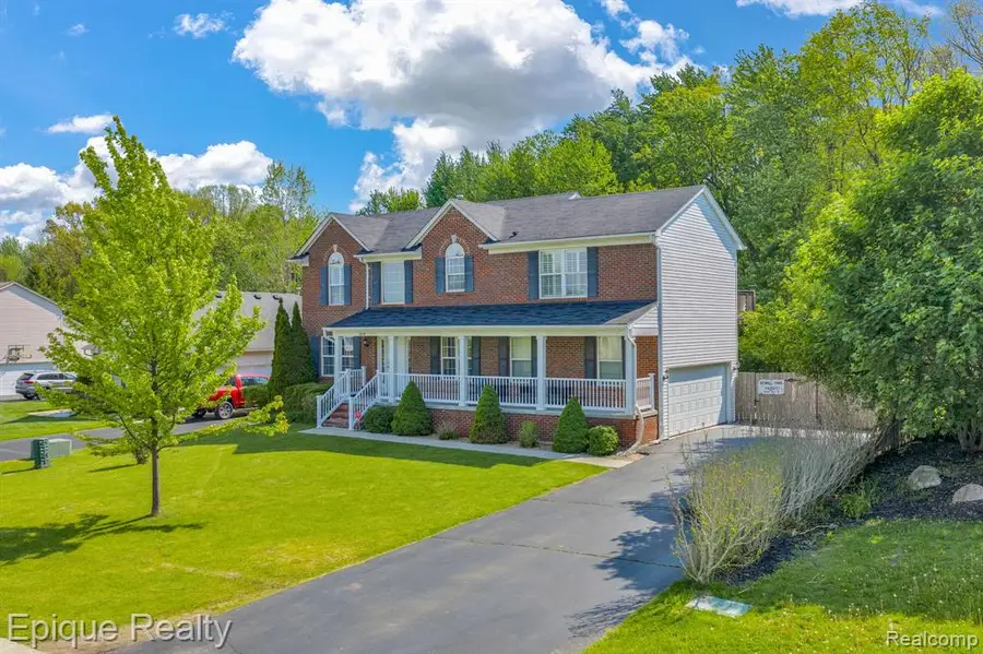 8239 Loon, Grand Blanc, MI 48439 - #3