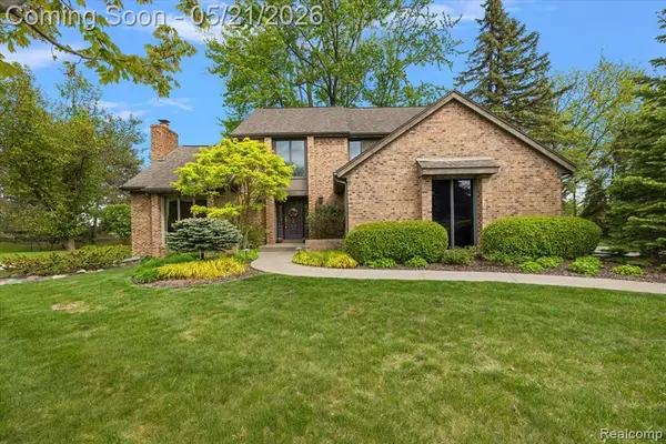 33891 Yorkridge, Farmington, MI 48331