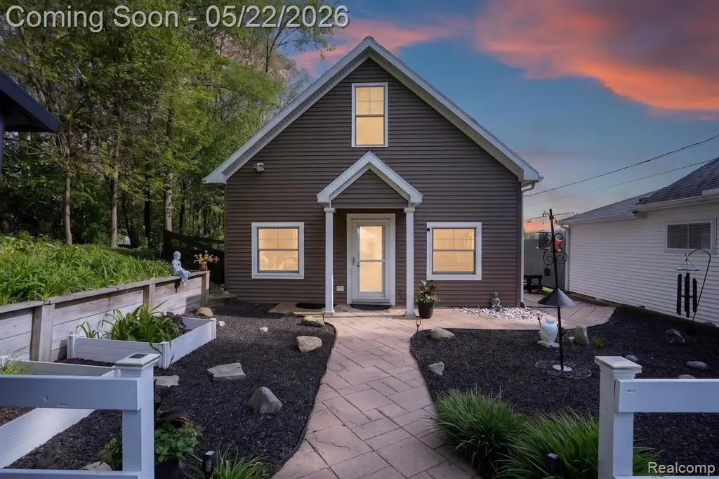 6548 Buckshore, Whitmore Lake, MI 48189 - #1