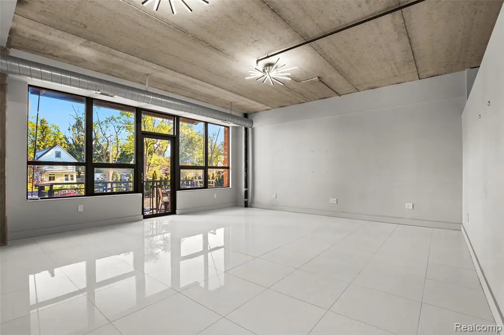 315 2nd #301, Ann Arbor, MI 48103 - #1