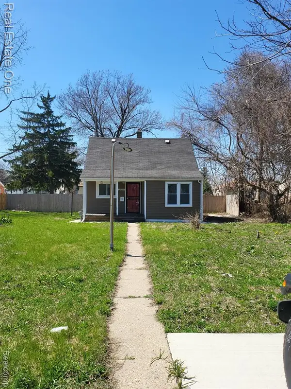 18603 Mackay, Detroit, MI 48234