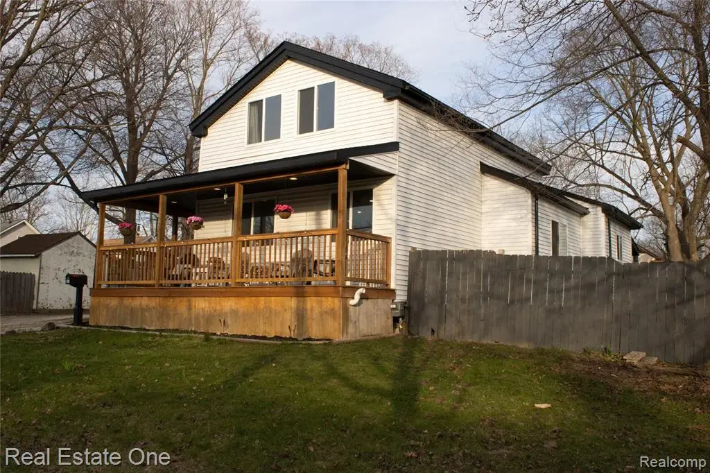 515 S Michigan, Howell, MI 48843 - #1