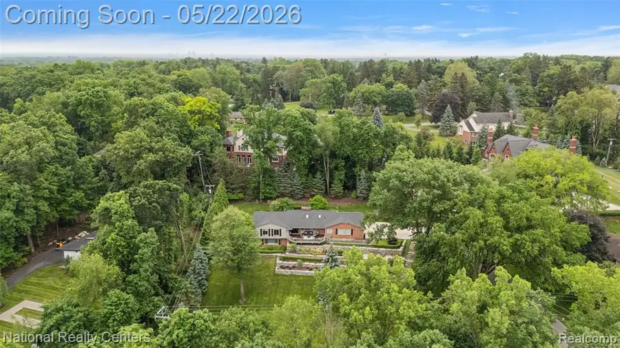 4571 W Grindley, Bloomfield Hills, MI 48302 - #3