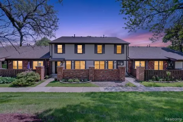 39427 Heatherheath, Clinton Township, MI 48038