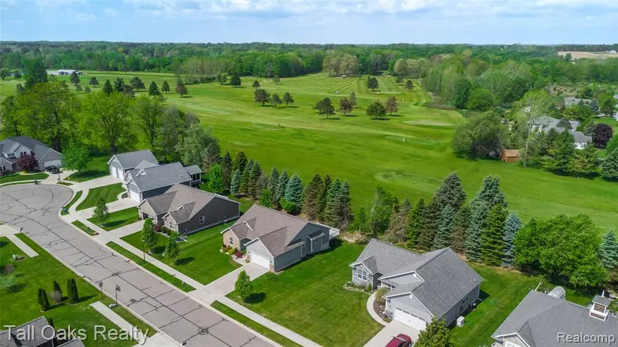 291 Golfside, Lapeer, MI 48446 - #3