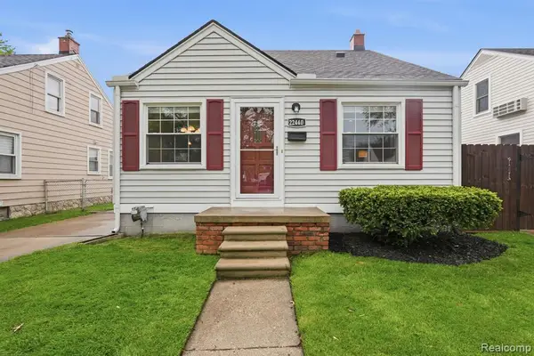 22440 California, Saint Clair Shores, MI 48080