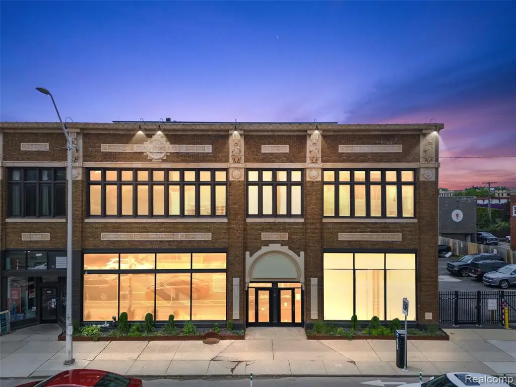 4221 Cass #900, Detroit, MI 48201 - #1