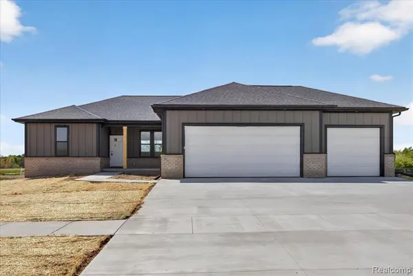 2401 Mcclellan, Davison, MI 48423
