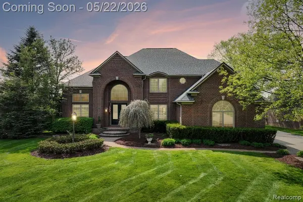 2738 Pebble Beach, Oakland, MI 48363