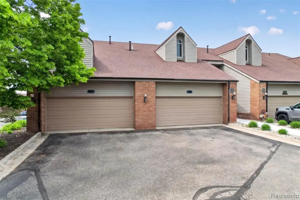 3372 Loon Lake #41, Waterford, MI 48329 - #1