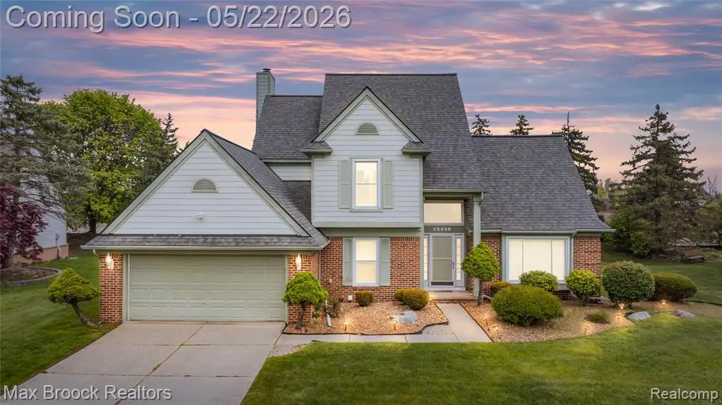 39456 Squire, Novi, MI 48375 - #1