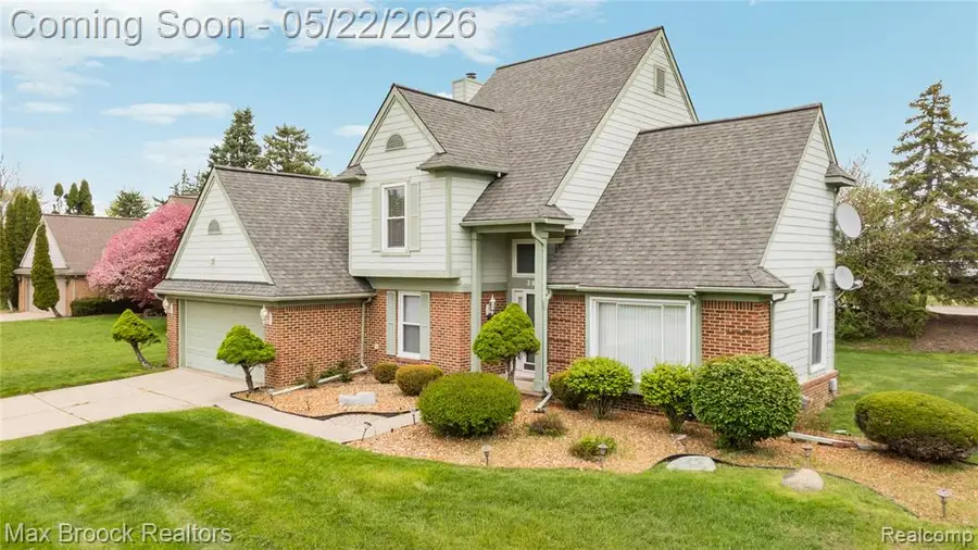 39456 Squire, Novi, MI 48375 - #2