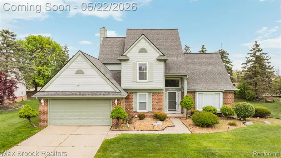 39456 Squire, Novi, MI 48375 - #3