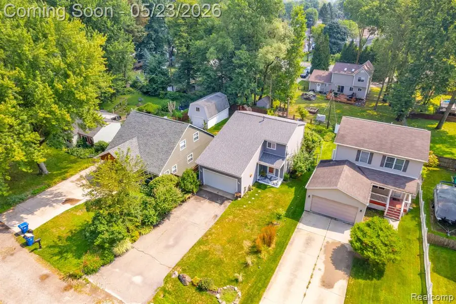 3852 Florman, Waterford, MI 48329 - #2