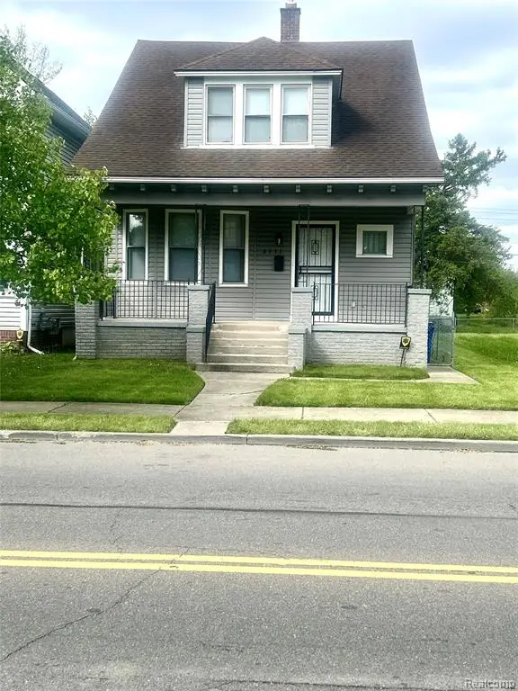 5931 N Mcclellan, Detroit, MI 48213