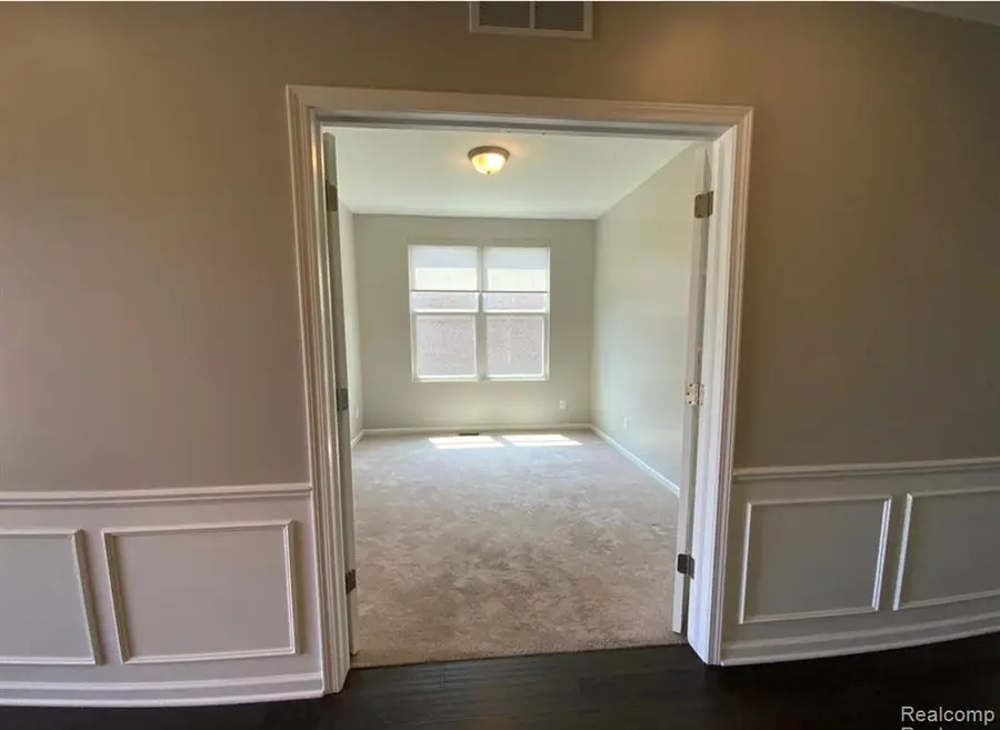 2060 Trimble, Lake Orion, MI 48360 - #3