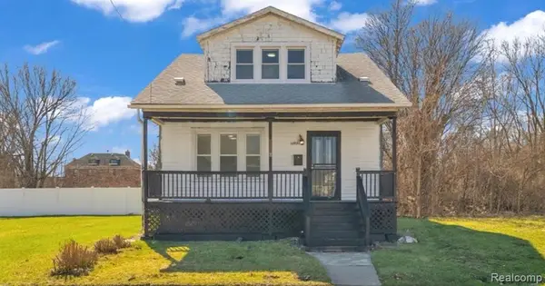 5573 Montclair, Detroit, MI 48213